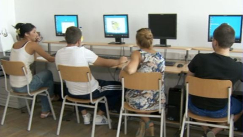 BACALAUREAT 2014. Elevii sustin astazi proba de evaluare a competentelor digitale Imagine