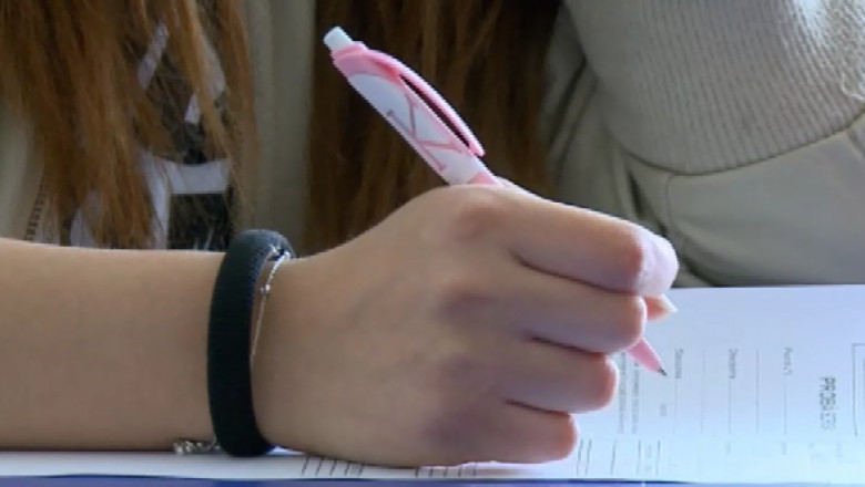 Bacalaureat, a doua proba scrisa Imagine