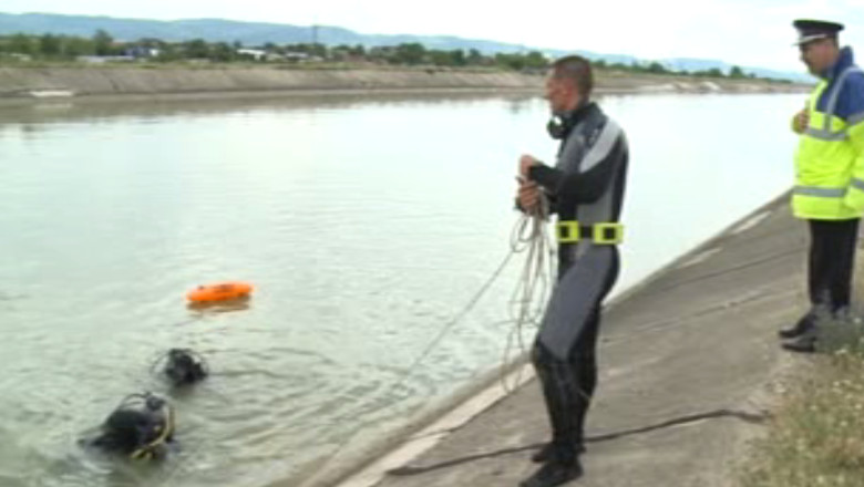 BACAU. Adolescenta de 16 ani, disparuta la sfarsitul saptamanii trecute, a fost gasita moarta in raul Bistrita  Imagine