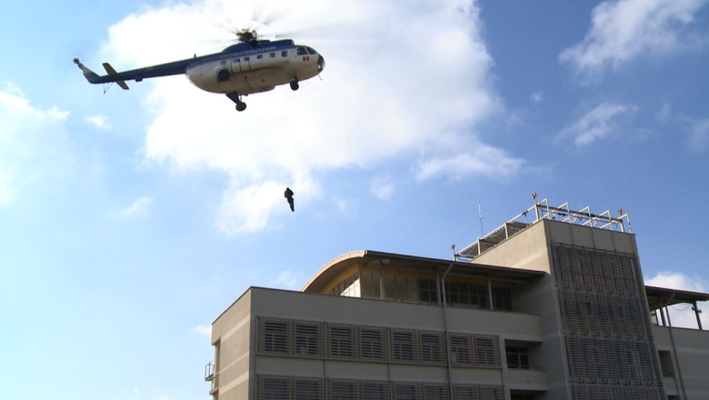 BACAU. Demonstratii de lupta in cazul unui atac terorist Imagine