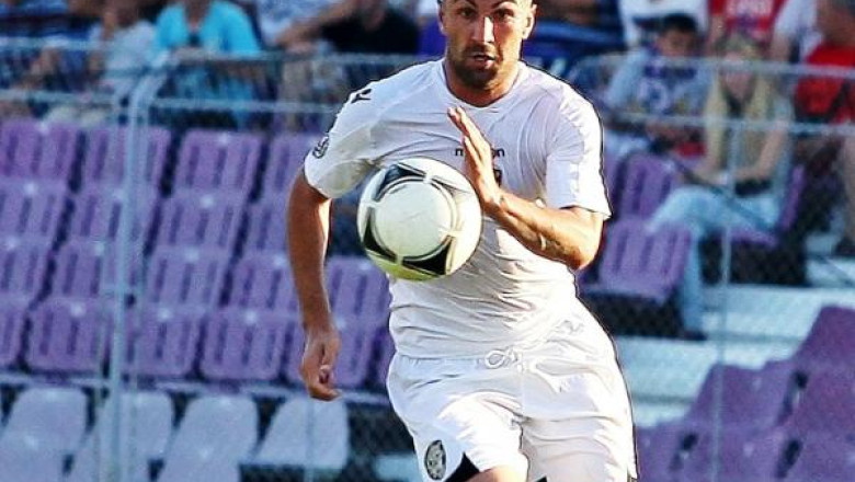 Baietii lui Velcea pleaca de pe litoral cu trei puncte: Sageata Navodari - ACS Poli Timisoara 1-2 Imagine