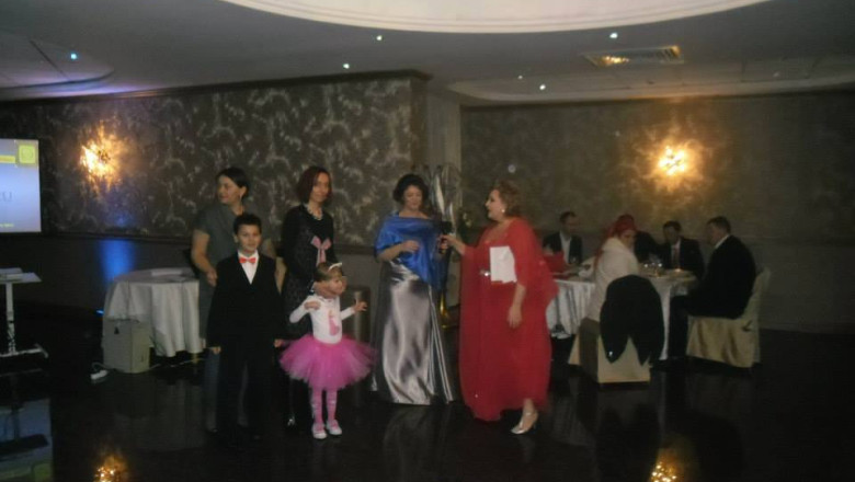 Bal de caritate pentru copiii si tinerii cu autism din Bihor Imagine