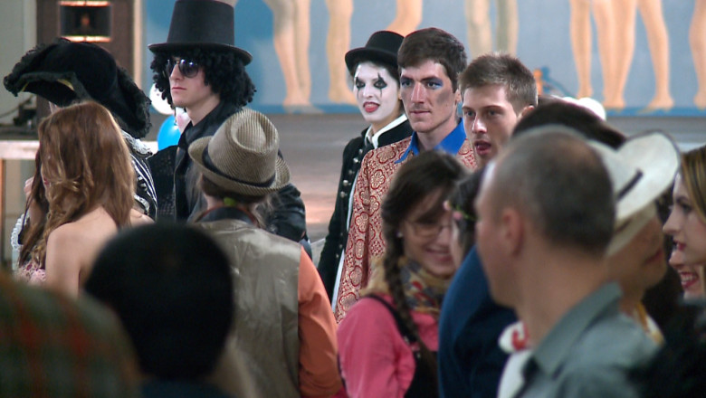 Bal de poveste la Universitatea „Al. I. Cuza” din Iasi. Zeci de studenti au participat la sarbatoarea francofoniei Imagine