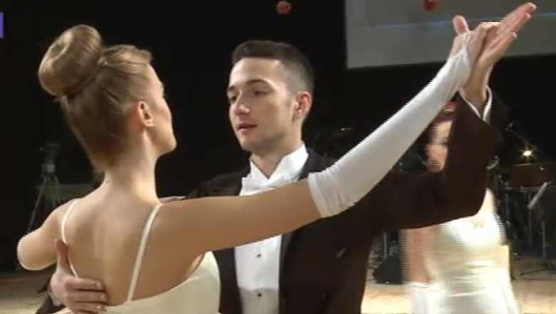 Bal vienez la Timisoara. Organizatorii au strans 20.000 de lei, pentru copii si batrani Imagine