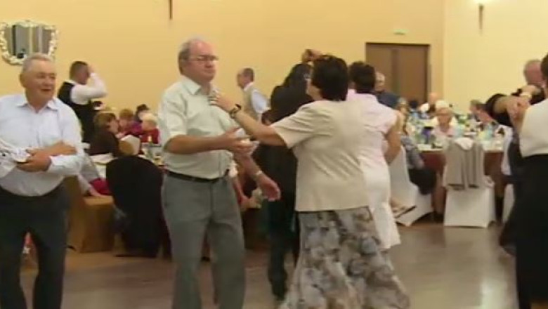 Balul pensionarilor Imagine