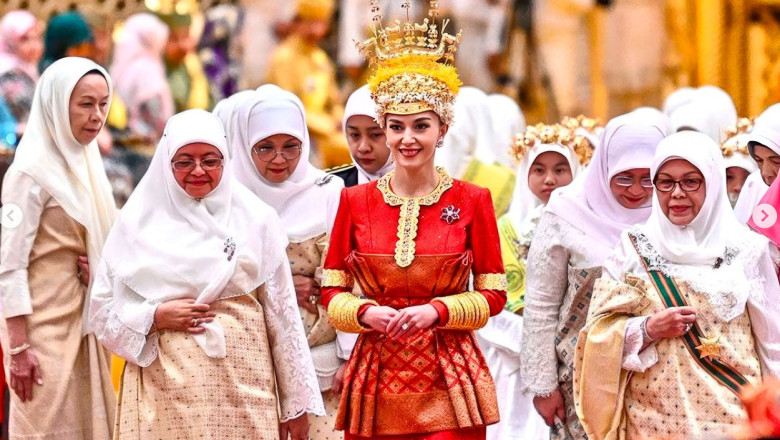 Banchet fastuos in Brunei, pentru nunta fiului sultanului. Ceremoniile au avut loc in cel mai mare palat din lume Imagine