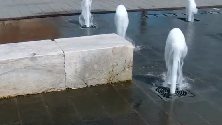 Bani aruncati pe proiecte esuate Imagine