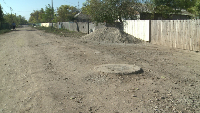 Bani europeni ingropati Imagine