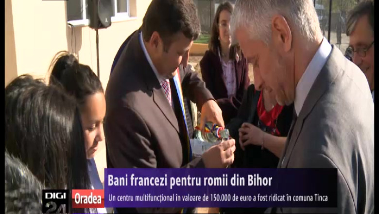 Bani francezi pentru romii din Bihor. Un centru multifunctional in valoare de 150.000 de euro a fost ridicat in comuna Tinca Imagine