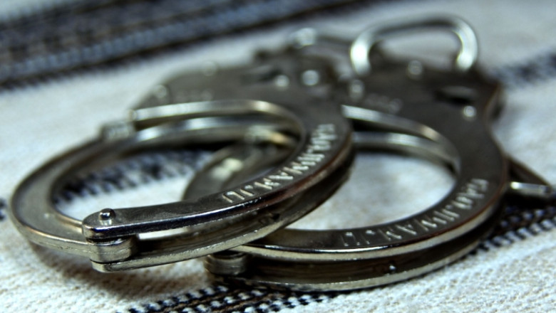 Banii contribuabililor pentru bolnavi inchipuiti. Cu sprijinul unor angajati ai CJAS Timis, clinica privata Selfmed ar fi decontat ilegal servicii medicale Imagine