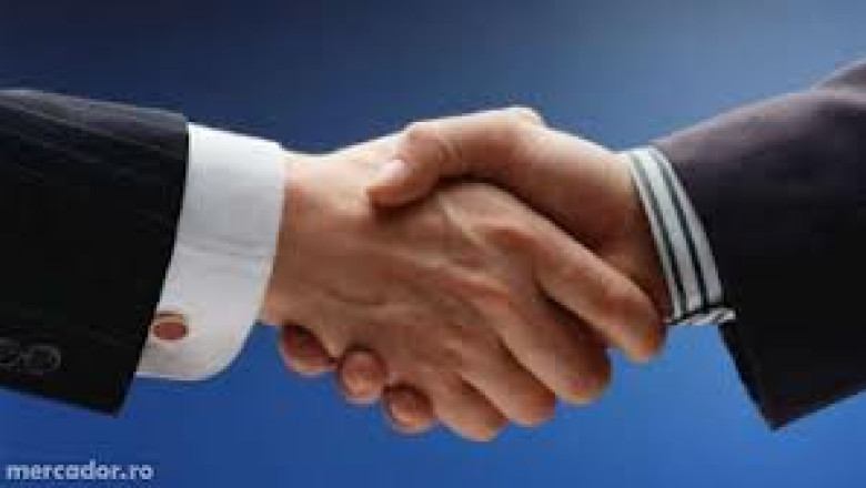 Banii nerambursabili pentru afaceristi. Micii intreprinzatori pot accesa fonduri de 100 de mii de euro Imagine