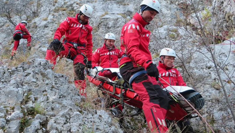 Barbat dat disparut marti in Masivul Retezat, gasit decedat miercuri de salvamontisti Imagine