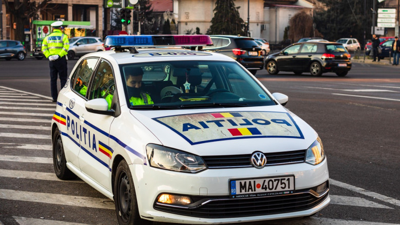 Barbat din Bistrita, retinut dupa ce si-a lasat fiul de 10 ani la volan Imagine