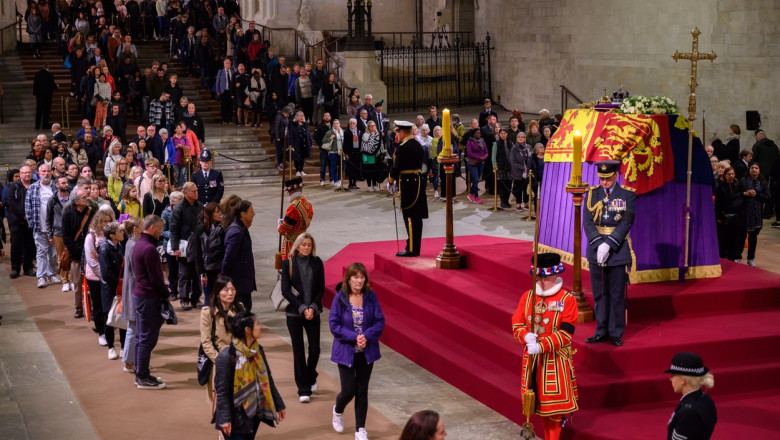 Barbatul arestat la funeraliile Reginei nu crede ca Elisabeta a II-a a murit si a vrut sa verifice. Judecator: „El inca delireaza” Imagine