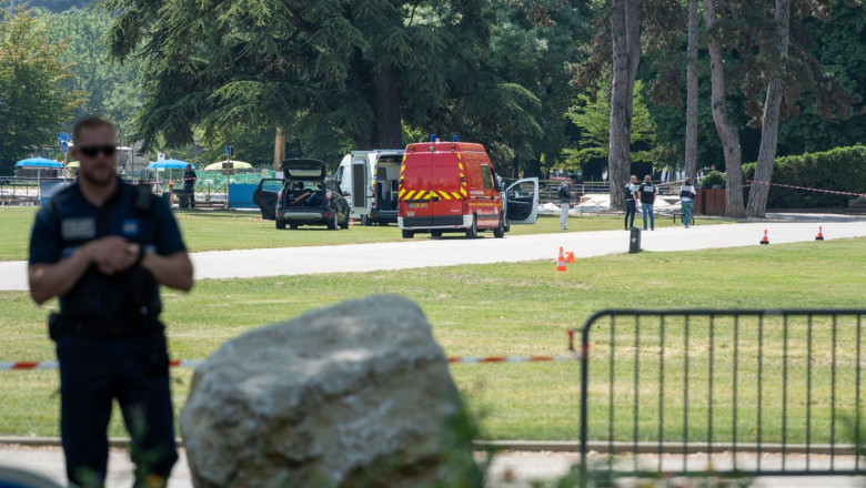 Barbatul care a injunghiat mai multi copii in Annecy a venit in Franta dupa ce nu a reusit sa obtina cetatenia suedeza Imagine