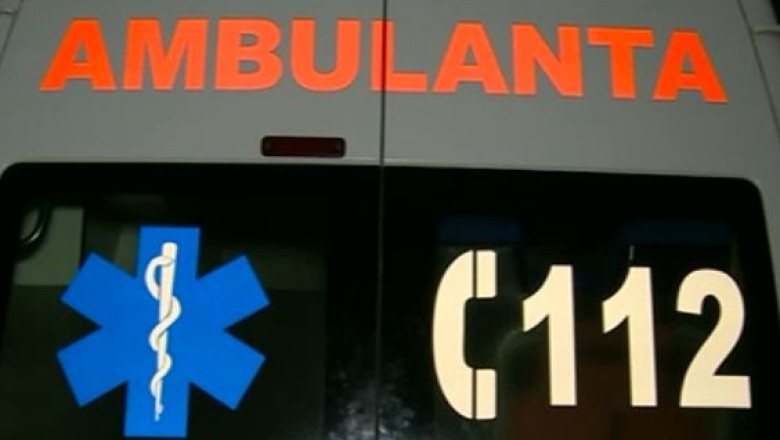 Barbatul injunghiat in strada la Craiova este in stare grava Imagine