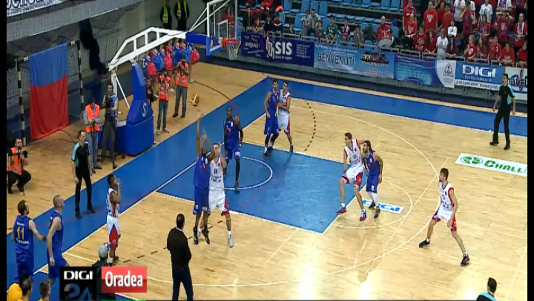 BASCHET. A doua infrangere consecutiva. CSM Oradea - CSU Sibiu 75-84  Imagine