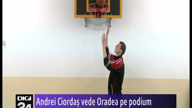 BASCHET. Andrei Ciordas vede Oradea pe podium Imagine