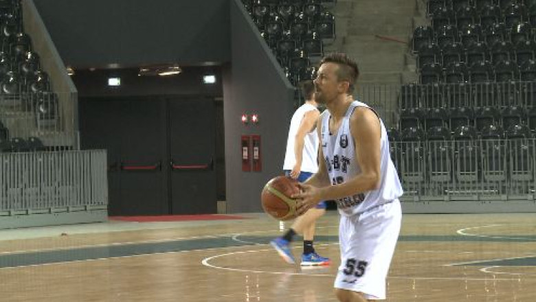 Baschet. Branko Cuic face pasul spre antrenorat Imagine