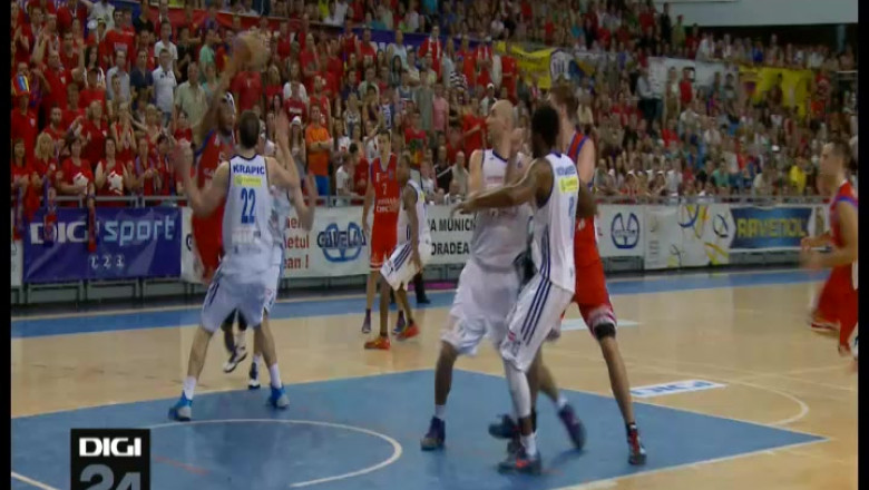 BASCHET. CSM Oradea, tratative pentru lotul din sezonul urmator Imagine