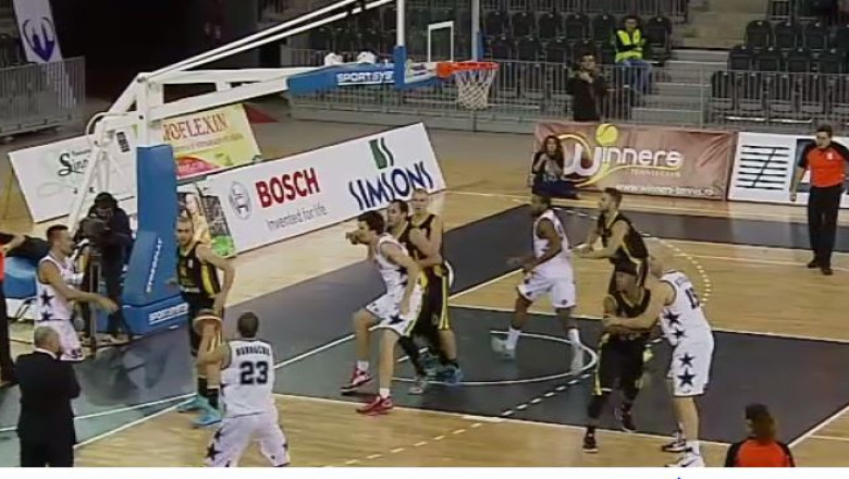 Baschet. Duel de EuroChallenge in Liga Nationala Imagine
