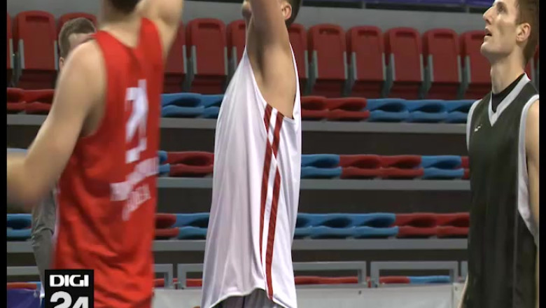 BASCHET. Inca o problema medicala la CSM Oradea. Estonianul Hallik a ajuns in spital, cu o viroza Imagine