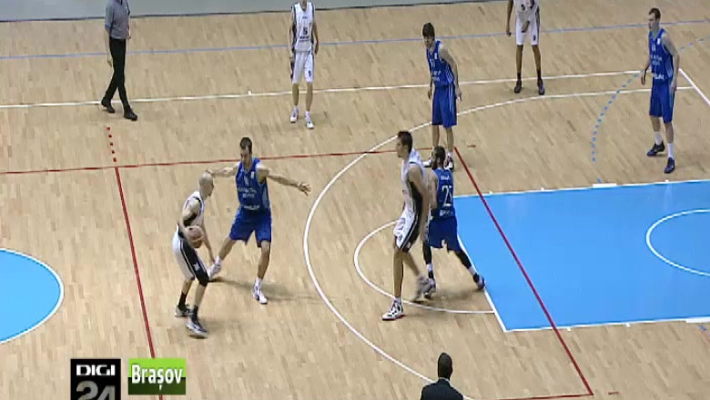 BASCHET. Mediasul incheie anul acasa Imagine