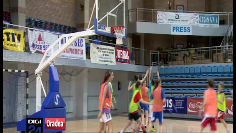BASCHET: Nationala de fete U16, esec la debutul la "europene" Imagine