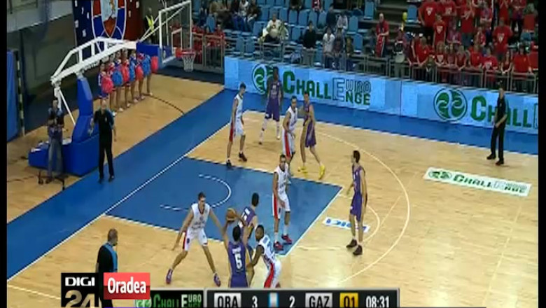 BASCHET. Noi i-am invins, ei s-au calificat. CSM Oradea - Royal Hali Gaziantep 73-71 Imagine