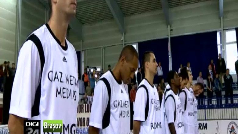 BASCHET. Pas cu dreptul in Cupa pentru Gaz Metan Medias Imagine