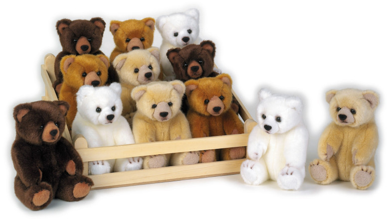 BASCHET. Ploaie de jucarii din plus la ultimul meci din 2013 al CSM Oradea Imagine