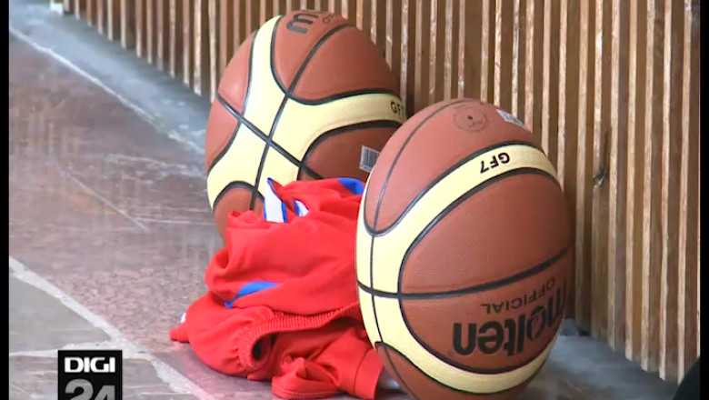 BASCHET. "Secund" nou pentru Cristian Achim, la CSM Oradea Imagine