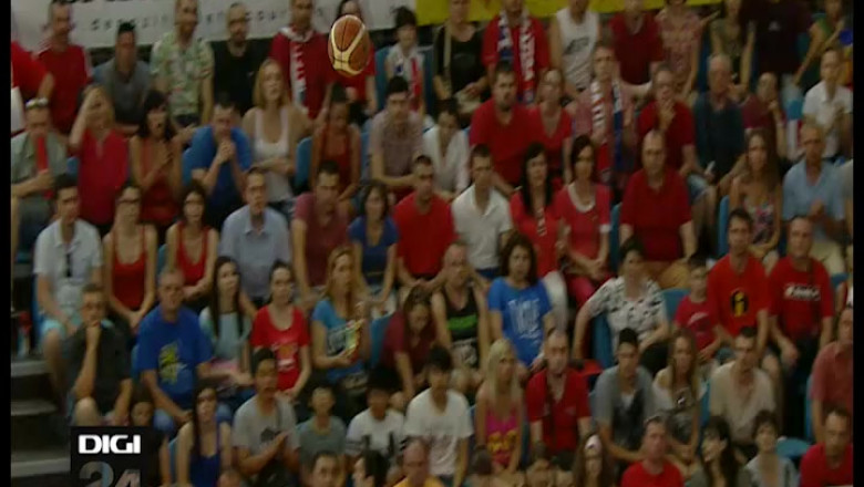 BASCHET. Subotic a semnat cu CSM Oradea  Imagine