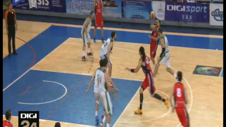 BASCHET. Victorie de final. Muresul Tg. Mures - CSM-U Oradea 79-86 Imagine