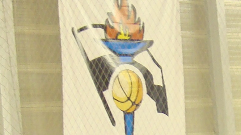 Baschetbalist american, care juca la Gaz Metan Medias, gasit plin de sange pe malul raului Tarnava Mare Imagine