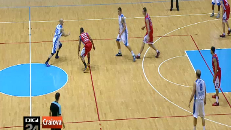 Baschetbalistii craioveni vor a doua victorie europeana   Imagine