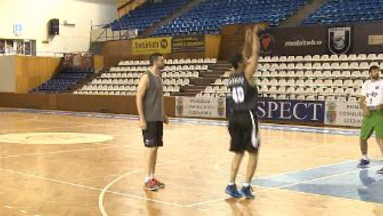Baschetbalistii revin in cupele europene Imagine