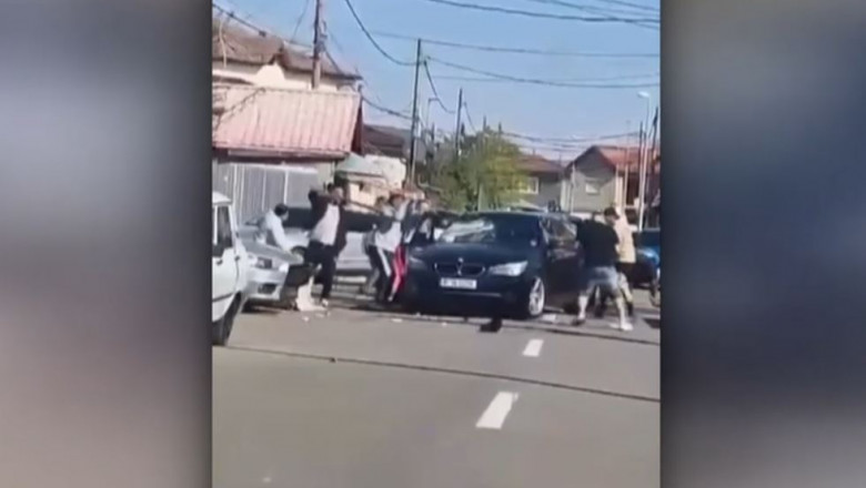Bataia din Pantelimon: trei agresori, cautati in continuare de politisti. Au fost dati in urmarire si la frontiera Imagine