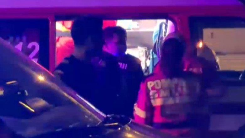 Bataie in strada dupa o sicanare in trafic. Un motociclist a atacat cu cutitul un sofer, in Bucuresti Imagine