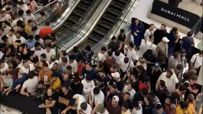 Bataie si imbranceli la un mall din Dubai, unde oamenii s-au calcat in picioare pentru noul iPhone 15 Imagine