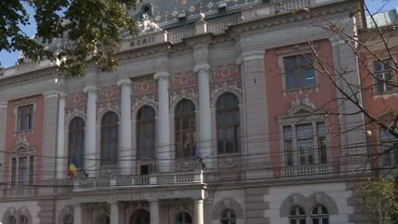 Batrani judecati pentru inselaciune Imagine