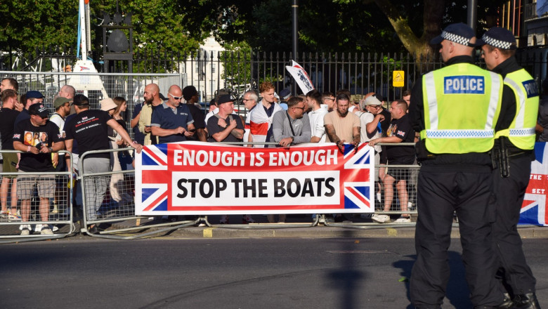 BBC: Cum a organizat extrema dreapta britanica protestele violente dupa atacul din Southport Imagine