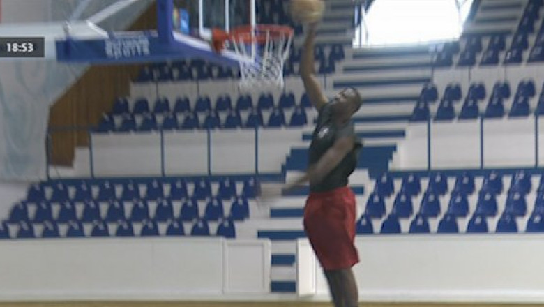 BC Timba Timisoara cauta pivot american Imagine