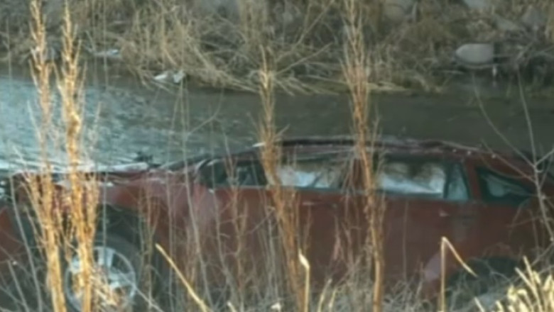 Bebelus salvat dupa 14 ore de stat in apa Imagine