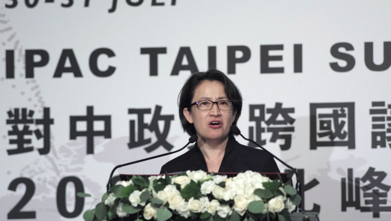 Beijingul ar fi planuit o „coliziune” cu masina vicepresedintei Taiwanului, in timpul unei vizite la Praga (The Guardian) Imagine