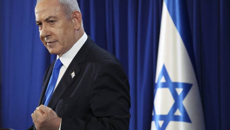 Benjamin Netanyahu il acuza pe Emmanuel Macron ca „ia partea unei organizatii teroriste”. De la ce a pornit disputa Imagine