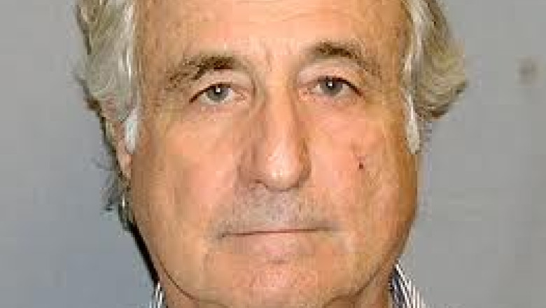 Bernard Madoff, de la miliarde la 40 de dolari pe luna Imagine