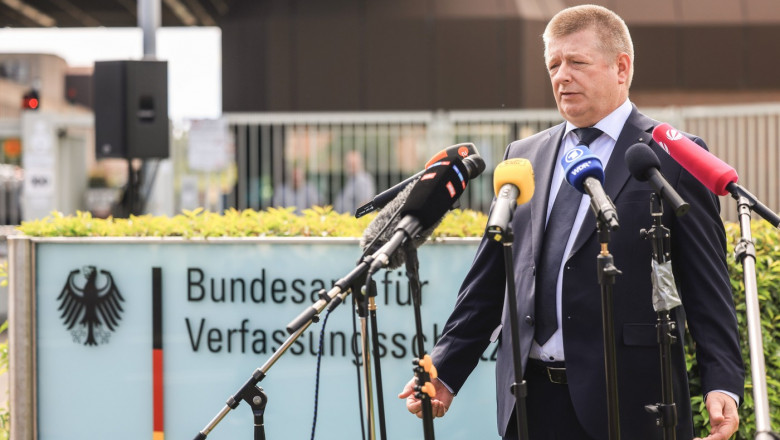 BfV: Rusia recruteaza spioni in Germania, dupa expulzarea sutelor de diplomati ai Moscovei din mai multe tari europene Imagine