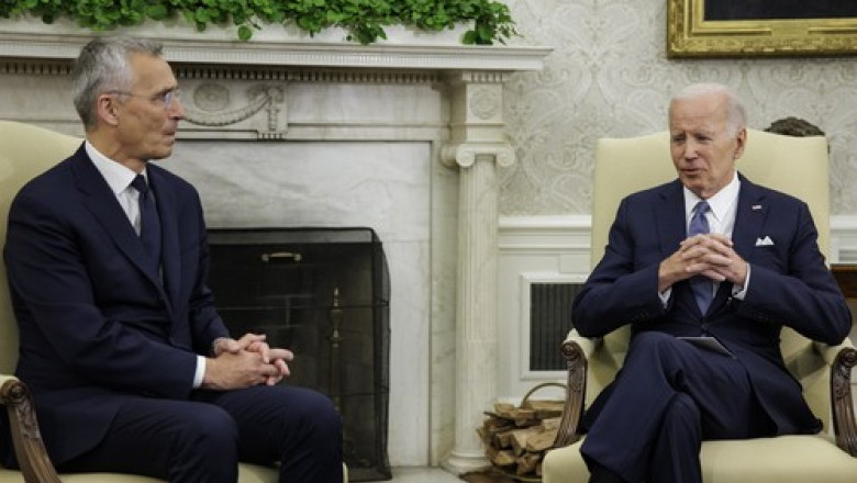 Biden i-ar fi cerut secretarului general al NATO, Jens Stoltenberg, sa mai ramana inca un an in functie Imagine