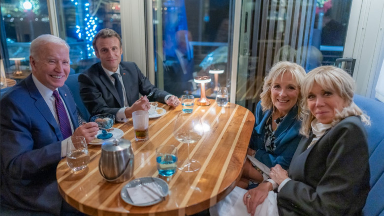 Biden si Macron si-au scos sotiile la un restaurant scump din Washington si au mancat inghetata Imagine